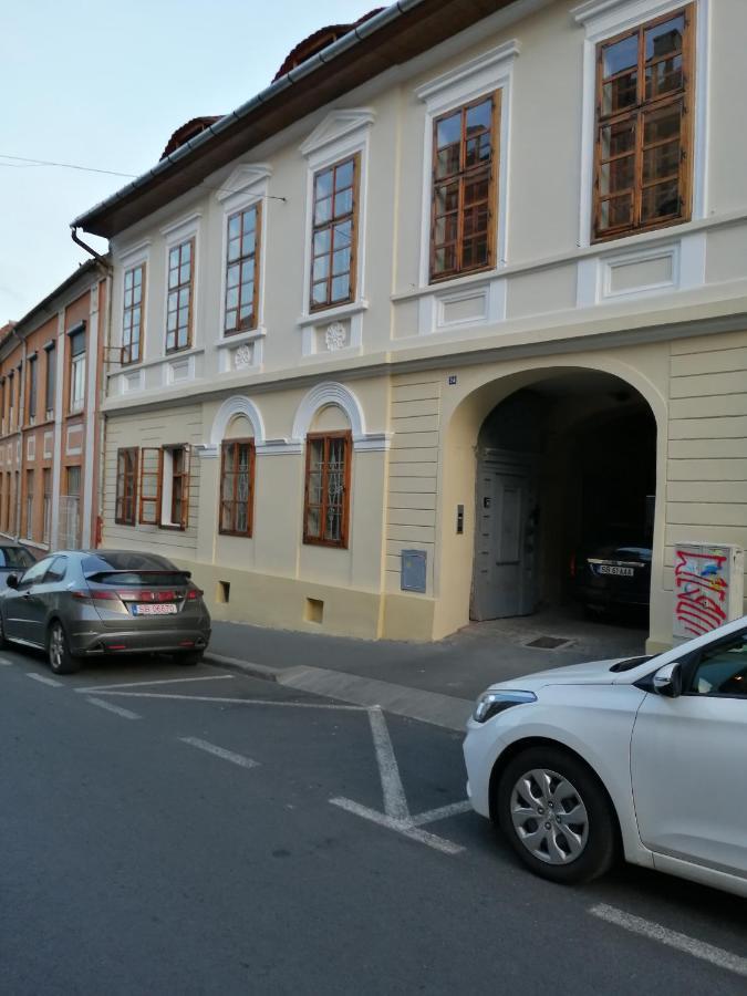 Christa Central 1 Сибиу Екстериор снимка